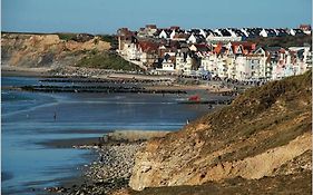 Wimereux 30m2 1 chambre et 1 canapé lit à 2 pas de la plage et du centre